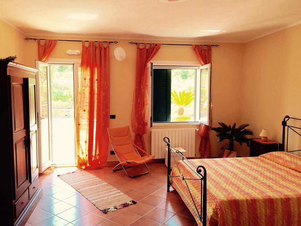 Villa Della Mimosa Alia Zimmer foto